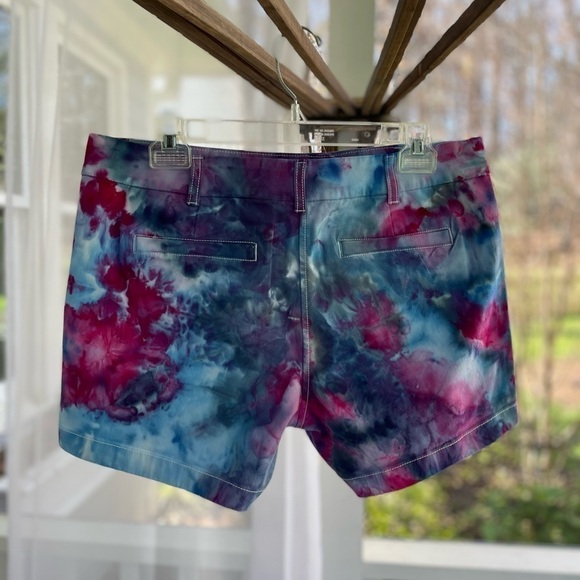 Hand crafted tie dyed J. Crew 3” Chino Shorts size 8 - Picture 2 of 5